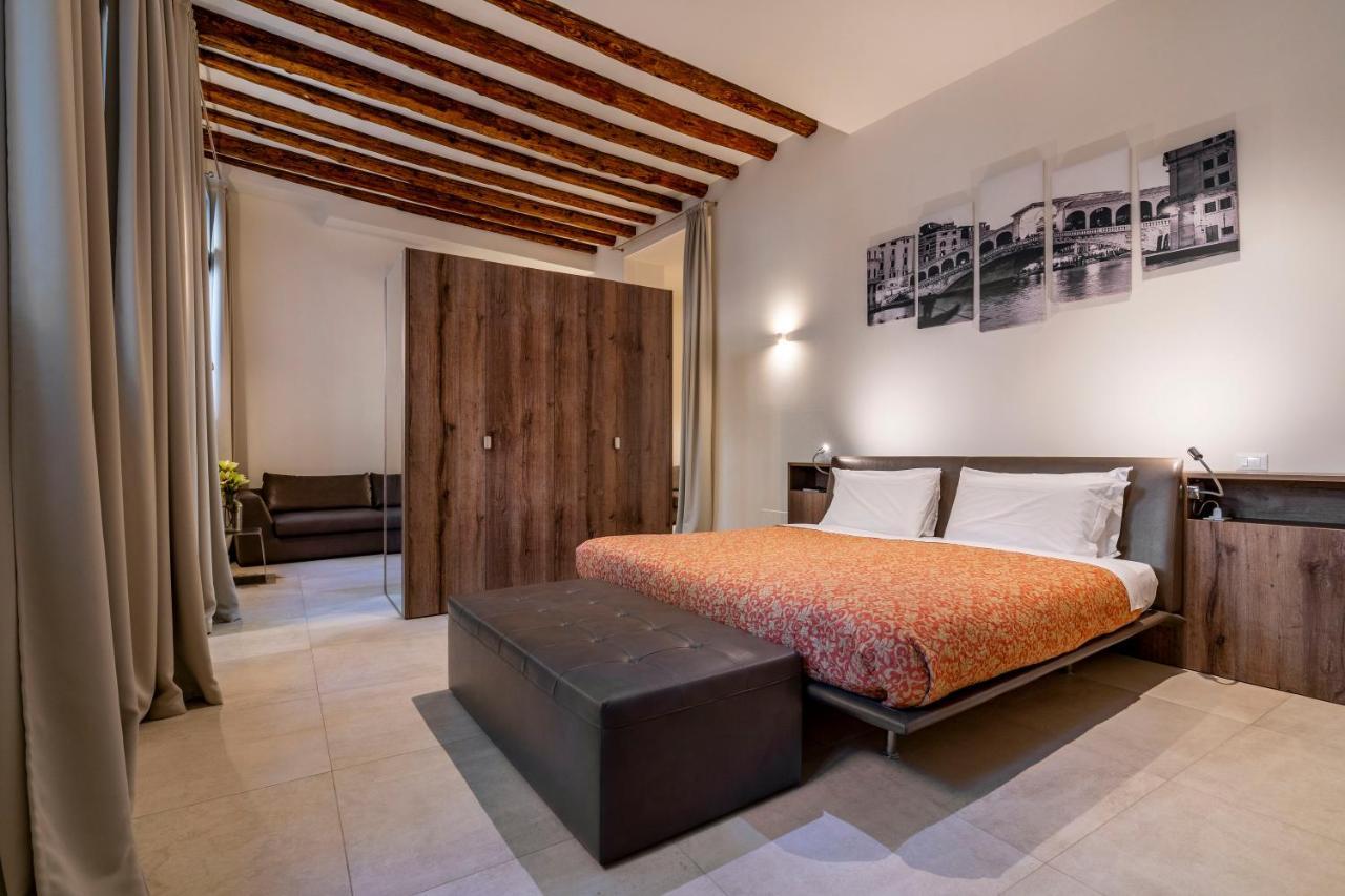 Suite Dei Greci เวนิส ภายนอก รูปภาพ